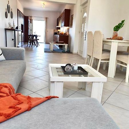 Theasis Apartments Adamantas  Exterior foto
